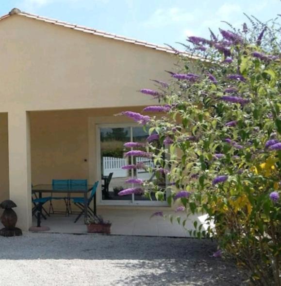 Ferienhaus Maison 3 Etoiles Avec Piscine Et Jacuzzi Exterieur Pres De Sarlat Saint-Vincent-le-Paluel