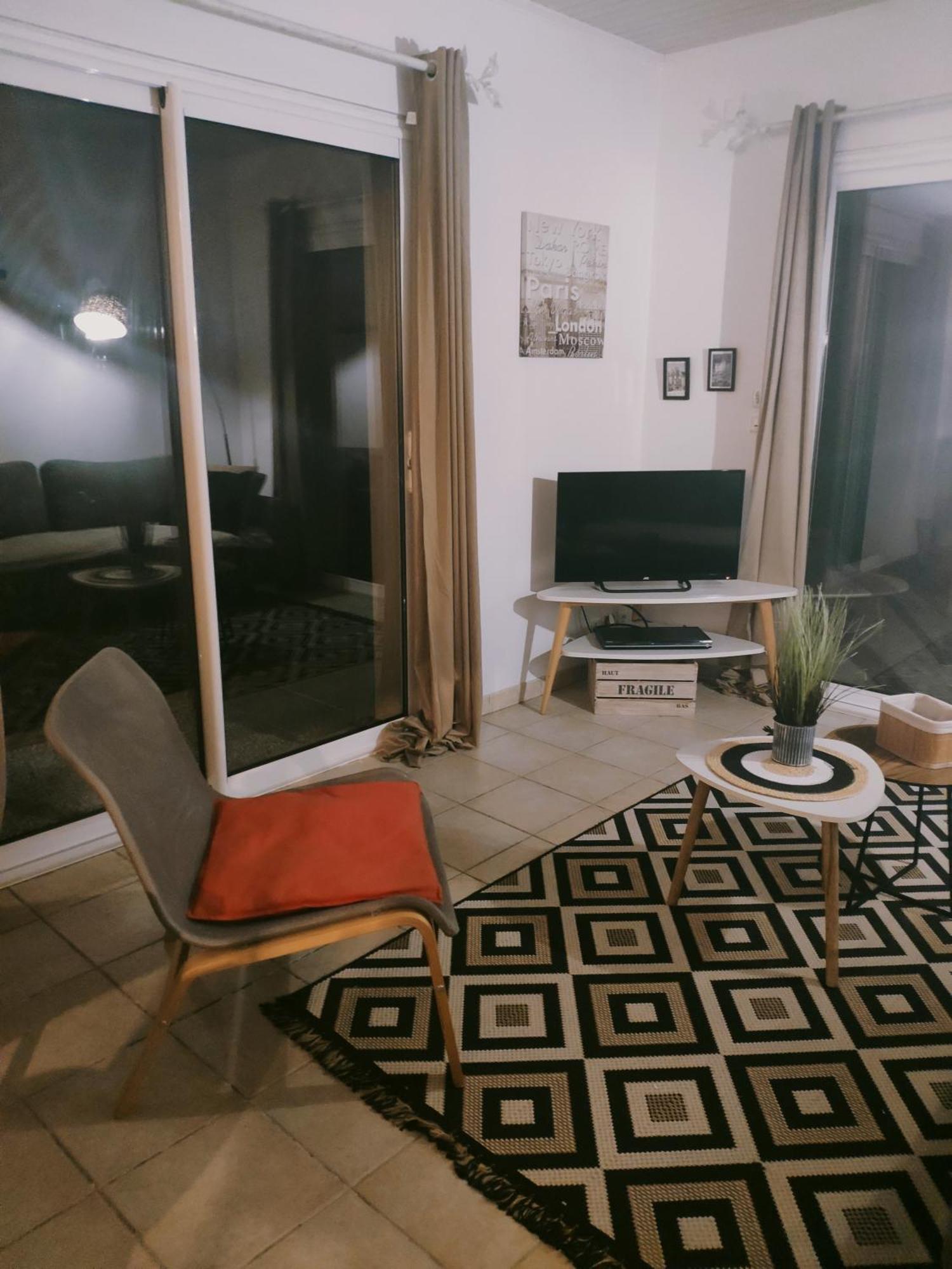 Maison 3 Etoiles Avec Piscine Et Jacuzzi Exterieur Pres De Sarlat Saint-Vincent-le-Paluel