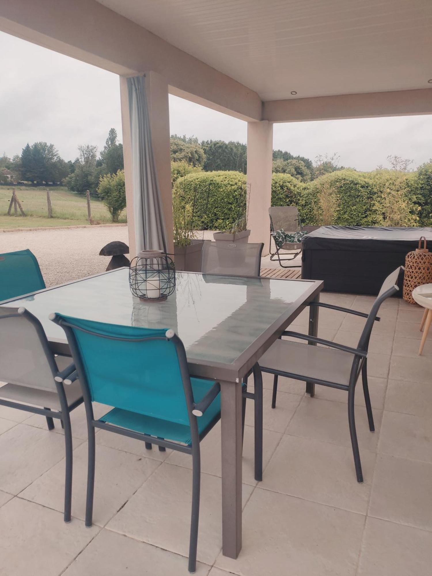 Ferienhaus Maison 3 Etoiles Avec Piscine Et Jacuzzi Exterieur Pres De Sarlat *